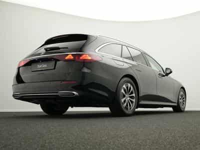 Mercedes E 220 d T-Modell Avantgarde (2024) - Photo 11