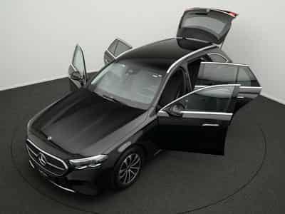 Mercedes E 220 d T-Modell Avantgarde (2024) - Photo 14
