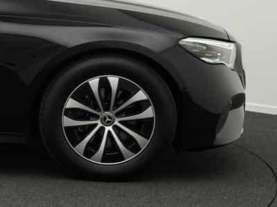 Mercedes E 220 d T-Modell Avantgarde (2024) - Photo 8