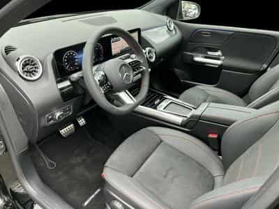 Mercedes B 200 B 200 (2024) - Photo 8