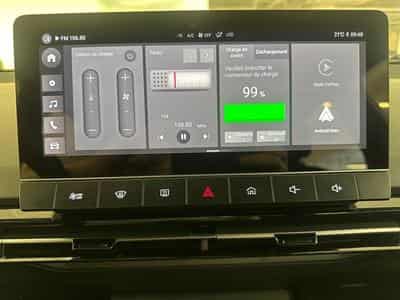 MG MG4 STANDARD (2023) - Photo 3