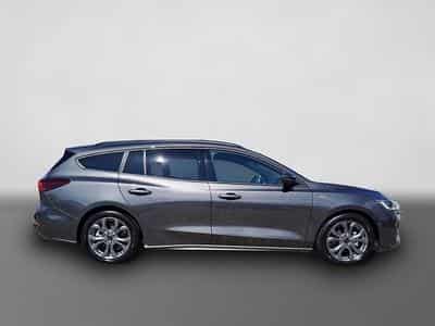 Ford Focus (2021) - Photo 5