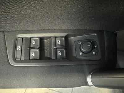 VW Touran VOLKSWAGEN TOURAN EN STOCK COMFORTLINE LED DSG ERGO SITZE SI (2024) - Photo 15