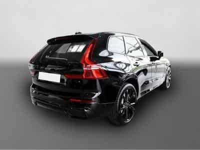 Volvo XC60 (2024) - Photo 2