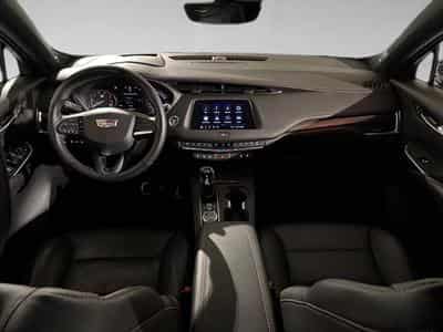 Cadillac XT4 2.0 SPORT 4WD (2024) - Photo 5