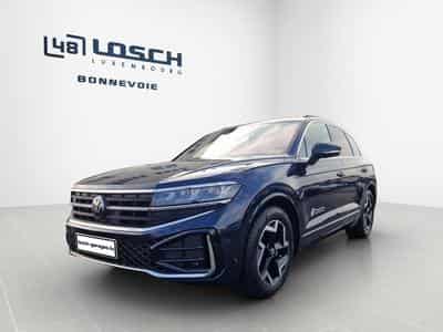 VW Touareg R-LINE (2024) - Photo 1