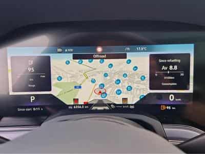 VW Touareg R-LINE (2024) - Photo 11