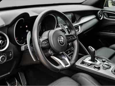 Alfa-Romeo Stelvio (2024) - Photo 3