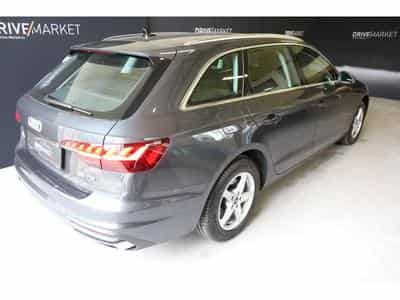 Audi A4 Avant (2024) - Photo 3