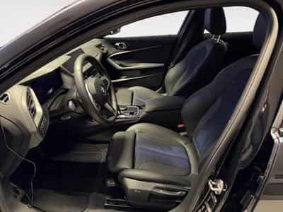 BMW 118 Hatch (2024) - Foto 5