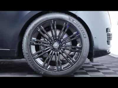 Land-Rover Range Rover SV P615 AWD Auto (2023) - Photo 6