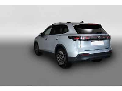 VW Tiguan (2024) - Photo 3