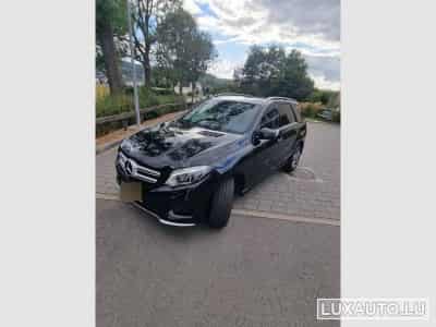 Mercedes GLE 250 AMG Line (2017) - Photo 12
