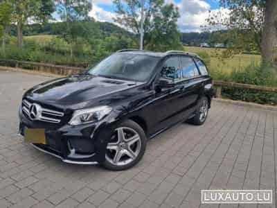 Mercedes GLE 250 AMG Line (2017) - Photo 2