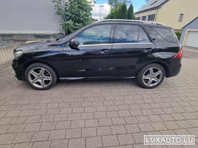 Mercedes GLE 250 AMG Line (2017) - Photo 9