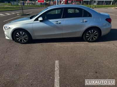 Mercedes A 180 Business D (2020) - Foto 6