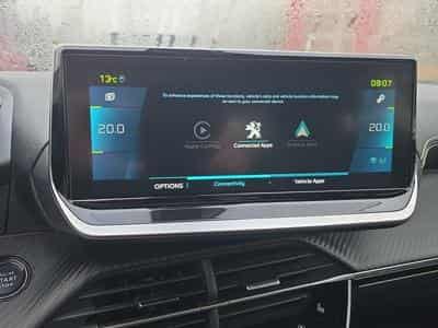 PEUGEOT 2008 e-2008 136ch GT (2023) - Photo 6