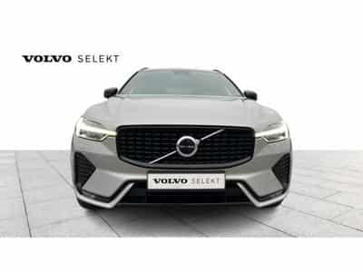 Volvo XC60 Plus Dark (2022) - Photo 3