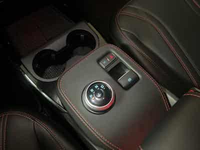 Ford Mustang Mach-E AWD (2022) - Photo 10