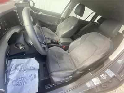 VW Golf (2025) - Photo 10