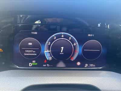 VW Golf (2025) - Photo 7