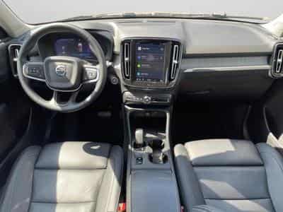 Volvo XC40 B3 Core / Essence (2024) - Foto 3