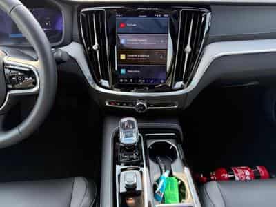 Volvo S60 T8 Ultimate / Hybride (2025) - Photo 11