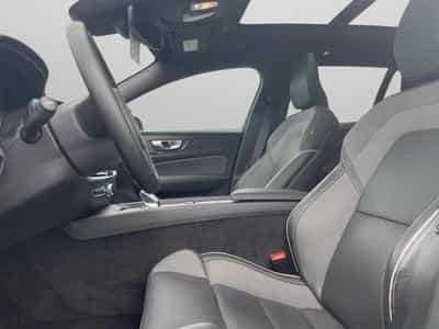 Volvo V60 B3 Ultimate / Essence (2025) - Foto 15