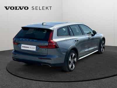 Volvo V60 B5 Momentum / Essence (2021) - Foto 2