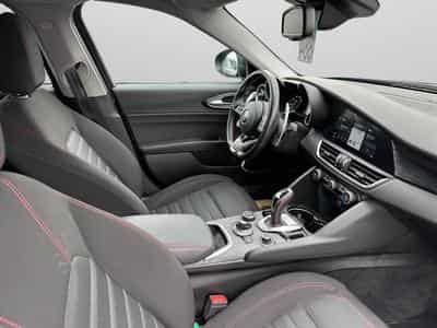 Alfa-Romeo Giulia Super / Essence (2021) - Foto 11