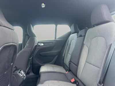 Volvo XC40 B3 Core / Essence (2023) - Photo 12