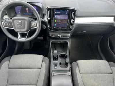 Volvo XC40 B3 Core / Essence (2023) - Photo 2