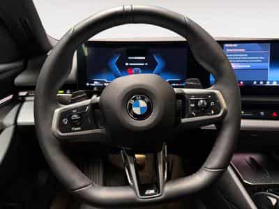 BMW 520 Touring (2025) - Foto 8