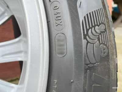 Felgen und Reifen – 18" - Foto 1