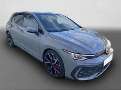 VW Golf (2026) - Foto 1