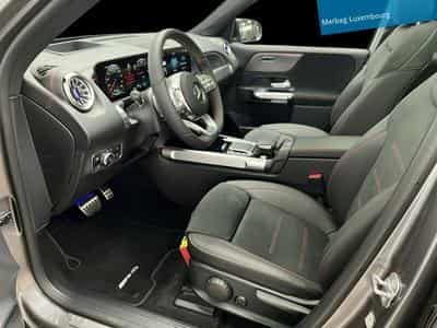 Mercedes EQB 4MATIC (2023) - Photo 8