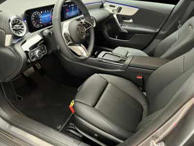 Mercedes CLA 180 CLA 180 d Shooting Brake (2025) - Photo 8