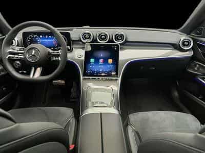 Mercedes C 220 d 4MATIC T-Modell (2025) - Photo 9
