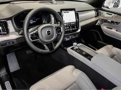 Volvo XC90 (2024) - Photo 4
