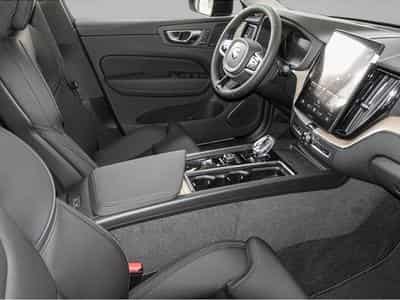 Volvo XC60 (2025) - Photo 3