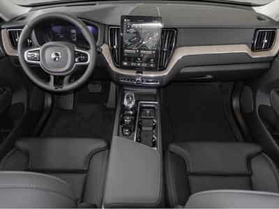 Volvo XC60 (2025) - Photo 5