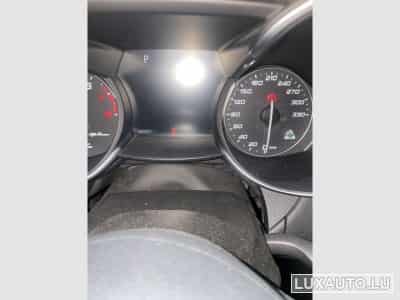 Alfa-Romeo Giulia 2.9 bi turbo 510cv Quadrifoglio (2018) - Photo 11