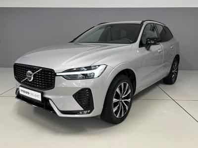 Volvo XC60 Plus Dark (2022) - Photo 1