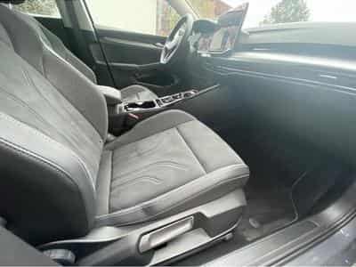 VW Golf (2025) - Photo 12