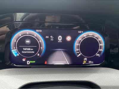 VW Golf (2025) - Photo 8