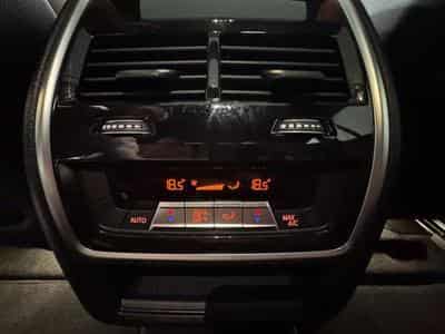 BMW X6 xDrive40d Sportpaket Gestiksteuerung HK HiFi (2025) - Foto 11