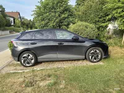 MG MG4 MG4 LUXURY 204 CH ELECTRIQUE (2023) - Foto 2