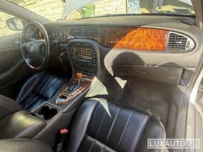 Jaguar S-Type EXECUTIVE (2005) - Photo 8