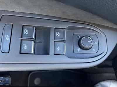 VW Golf (2025) - Foto 13