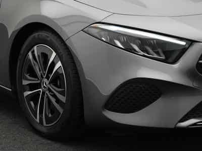 Mercedes A 180 d Progressive Kamera+SHZ+LED+Apple+MBUX (2024) - Photo 9